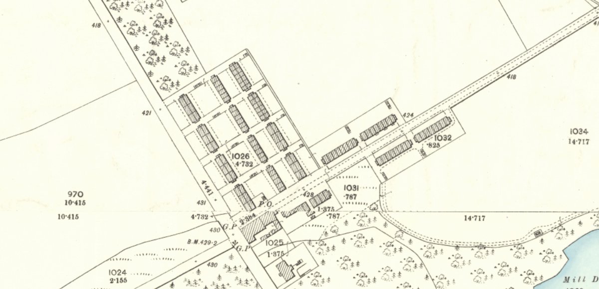 pumpherstonnorth1895.jpg